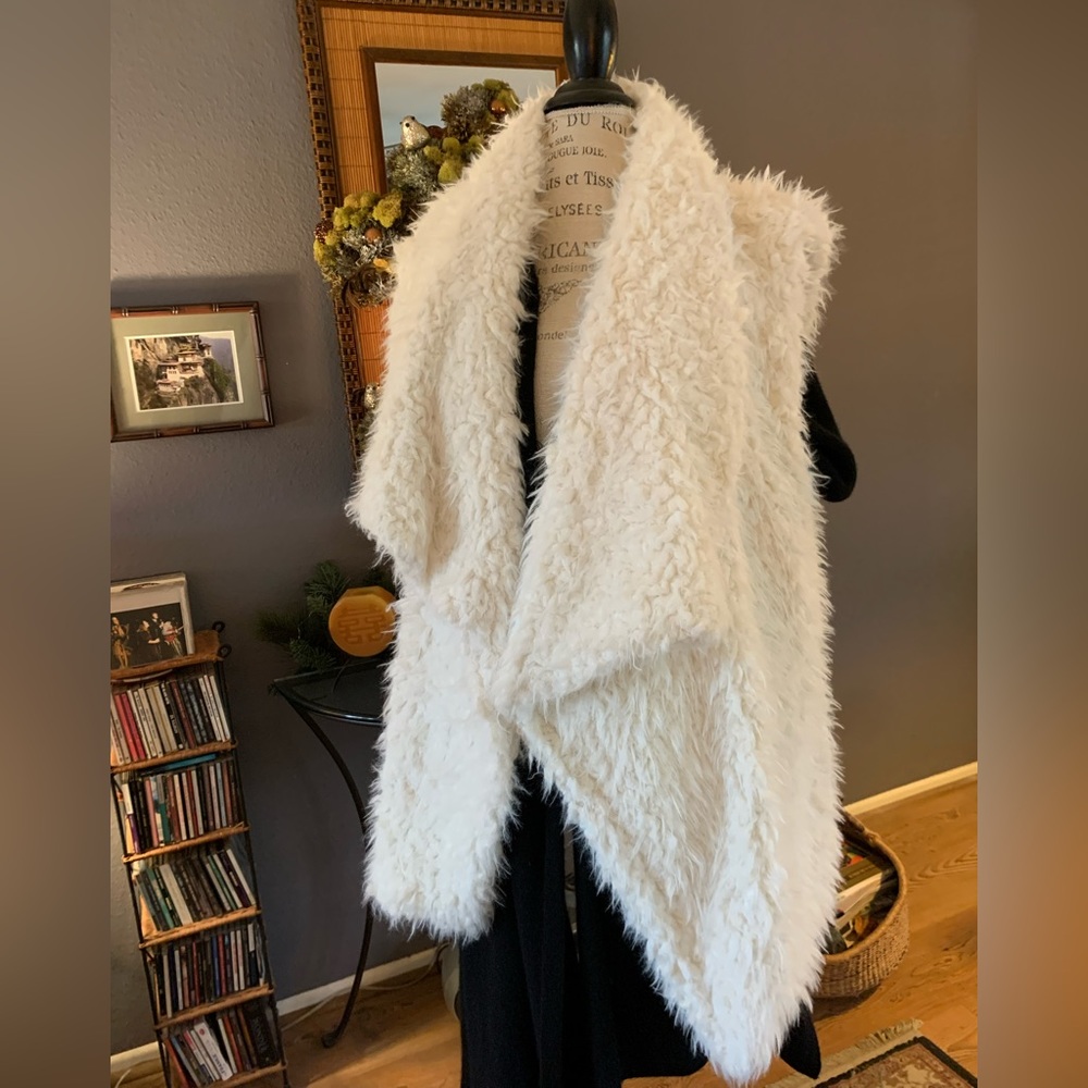 Fun and Functional Faux Fur Winter White Vest.